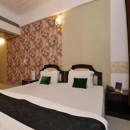 Oyo 11291 Hotel Atlantis Gurgaon Extérieur photo